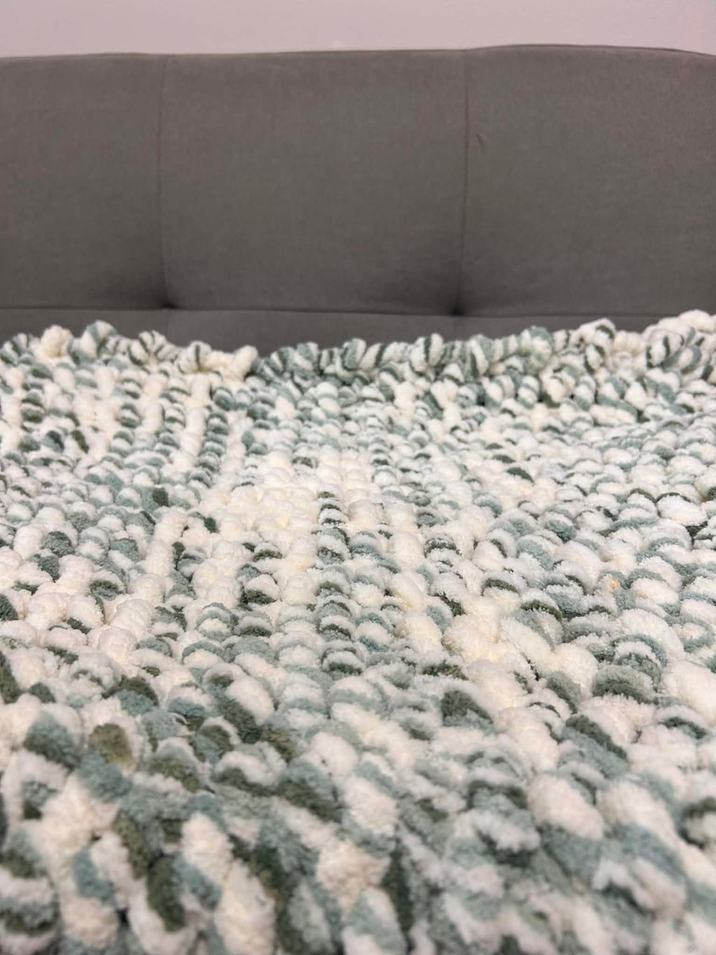 Limited Edition: Loop Yarn Chunky Knit Throw Blanket in Sage & Cream